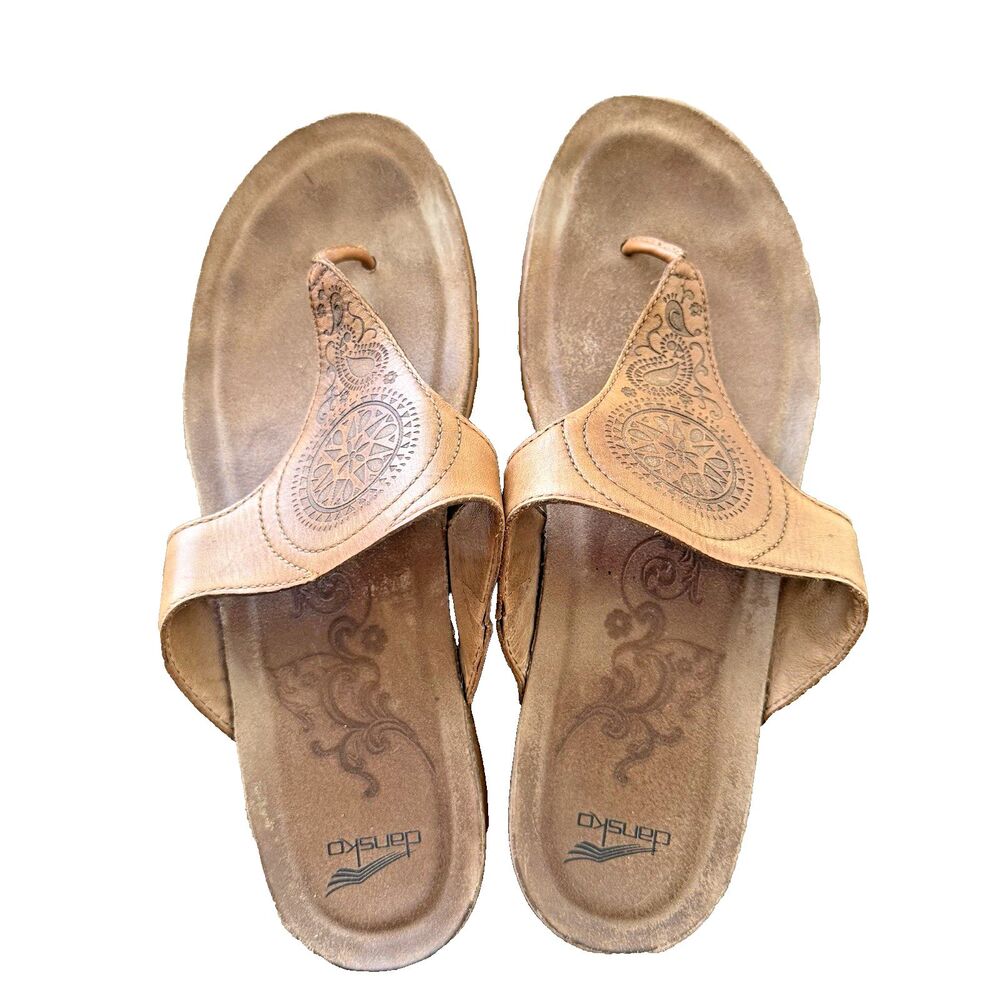 Dansko Sophie Tan Leather Embossed Thong Sandals Womens Size EU 40/9.5 US Casual